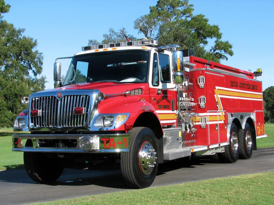  International 7400 Fire Truck 2005 года  (фото 1 из 1)